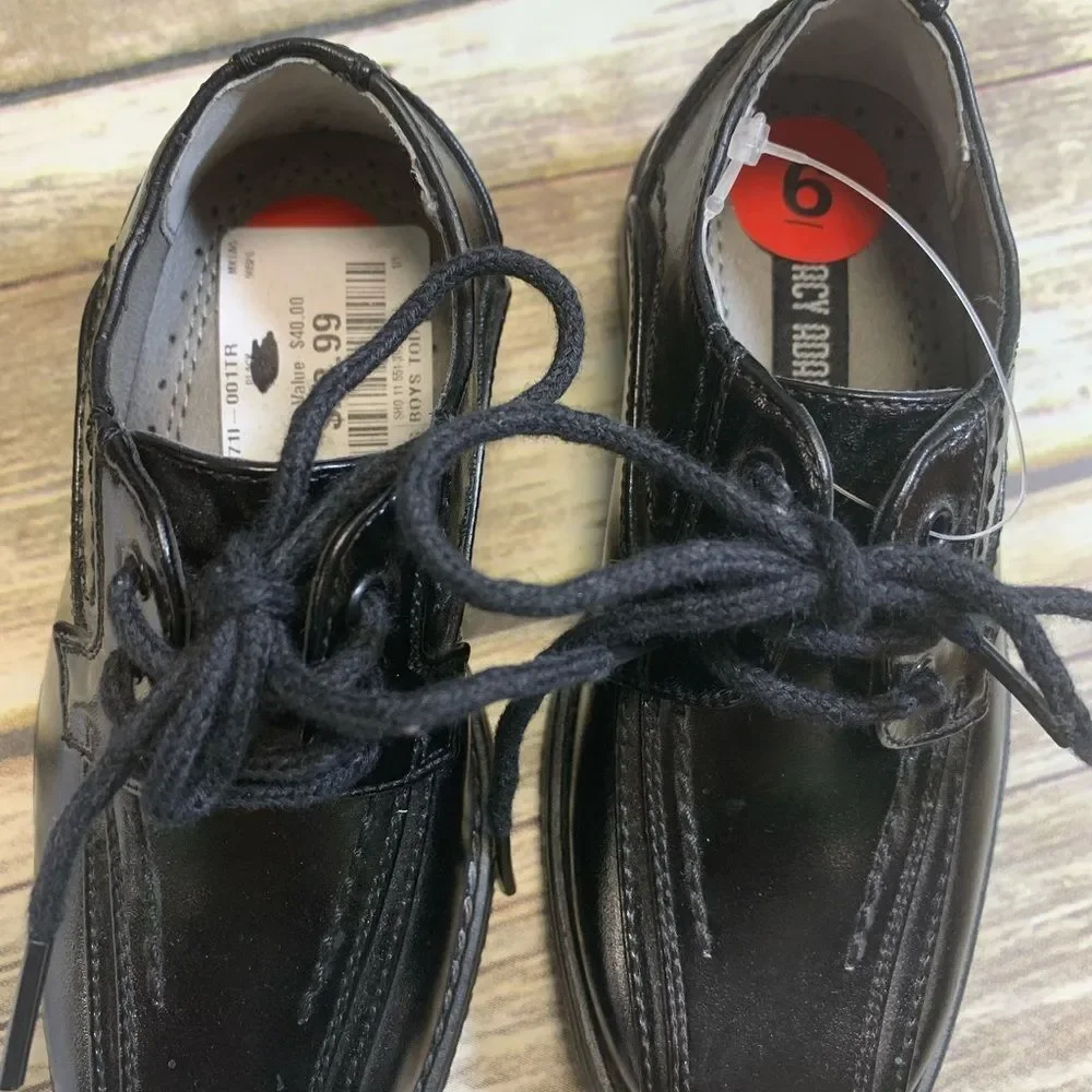 Children’s shoes